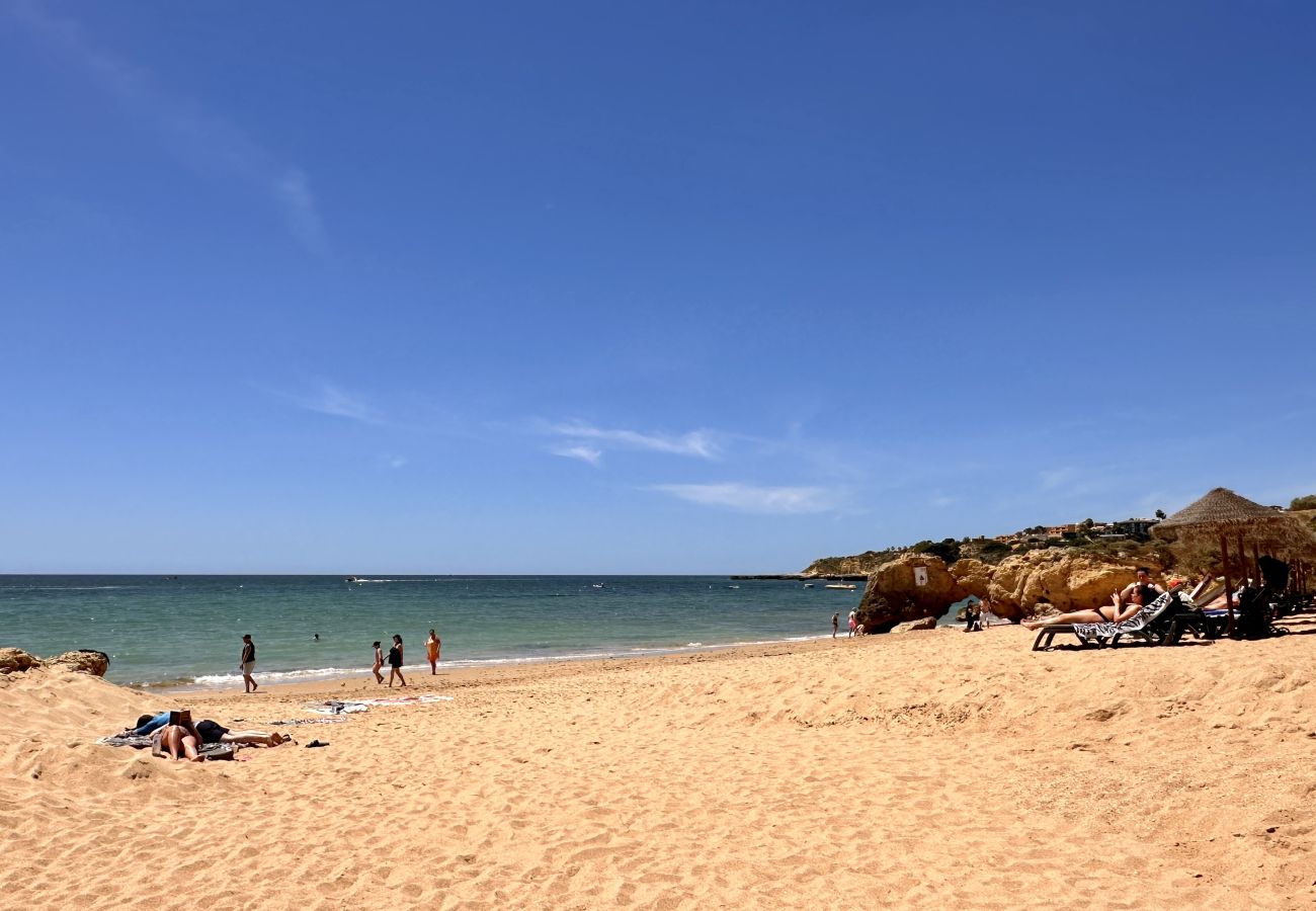 Apartamento em Albufeira - Bicos J by Check-in Portugal